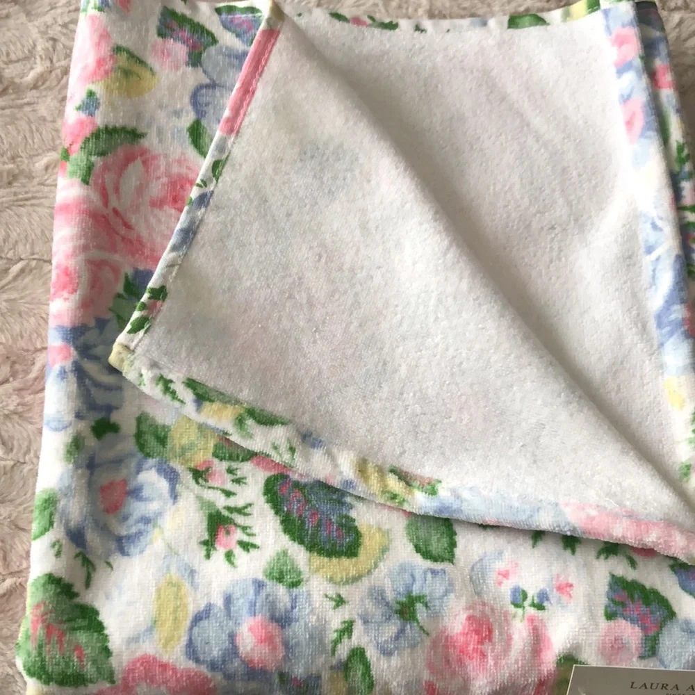 Laura Ashley Quartet Pink Cotton Towels - Pink, Blue & Green